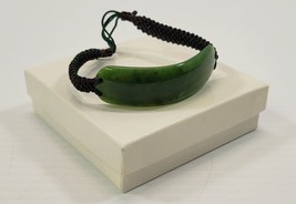 *B) Men&#39;s Curved Nephrite Canadian Jade Bar Adjustable Macrame Braided Bracelet - £116.80 GBP