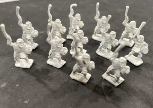 Primary image for Lot 12 Heroes Games  Miniatures, War Games Toys warrior mini figure boys Lead