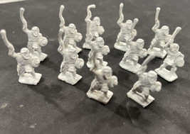 Lot 12 Heroes Games  Miniatures, War Games Toys warrior mini figure boys... - $24.74