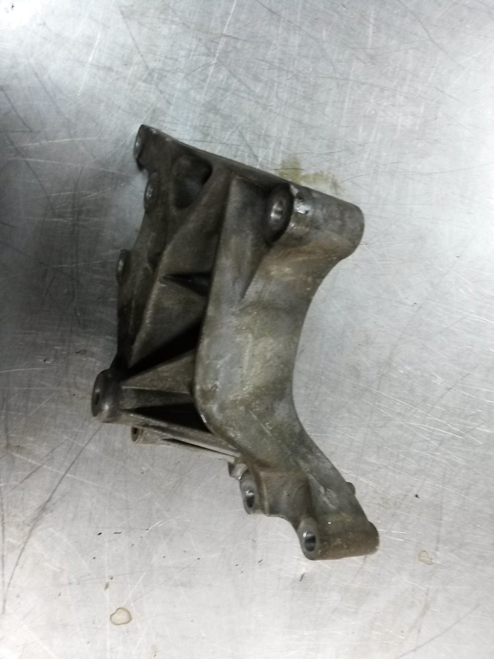 Power Steering Pump Bracket For 08-10 Jeep Patriot  2.4 - $34.60