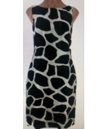 Nice Talbots 6 Black &amp; White Silk Animal Print Lined Sheath Dress - $794.00 MXN