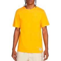 Nike Mens Athletic Sportswear T-Shirt DZ3052-739 Yellow Size Medium - £31.60 GBP