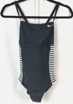 Nike One Piece Bathing Suit with Cross Back And Built In Bra Women’s Size Small - £11.15 GBP