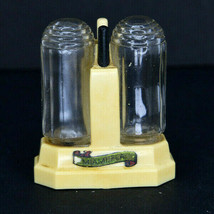 Vintage Art Deco Glass and Plastic Salt and Pepper Shaker - £11.82 GBP