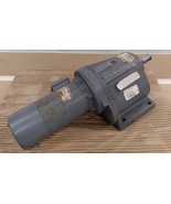 Trutzschler G13-10/NUP530-210-S Gearmotor, 0.16kW Ratio 272:1  - $2,766.04 MXN