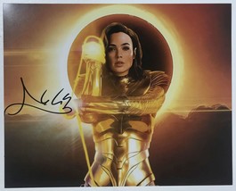 Gal Gadot Autographed Signed &quot;Wonder Woman&quot; Glossy 8x10 Photo - £79.91 GBP