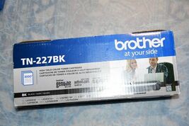 Factory SEALED/NEW Brother TN-227 High Yield Black Toner Cartridge NEW - $706.36 MXN