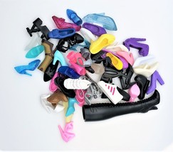 Barbie Doll Single Shoe Lot Of 50 Shoes Mostly Barbie and some other Brands - £10.41 GBP