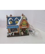 Lemax 2002 Carole Towne Porcelain Lighted Building Bistro 6.5&quot;H - $23.70