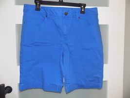 FADED GLORY BLUE BERMUDA SHORTS SIZE 16 WOMEN'S EUC - $17.10