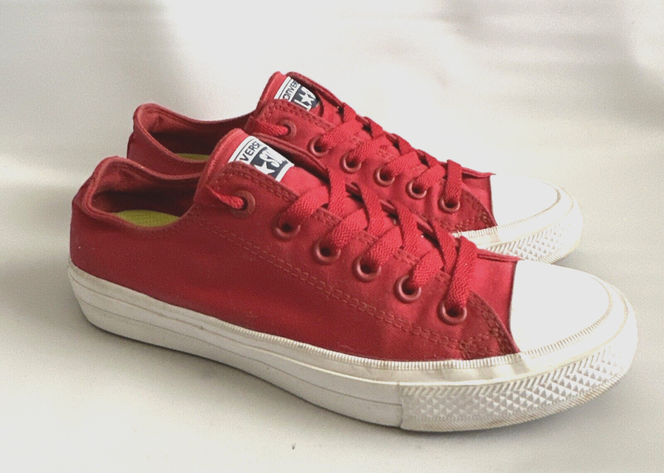 Primary image for Converse Chuck Taylor 2 All Star M 5.5 W 7.5 Red White Low Top Shoes 150151C