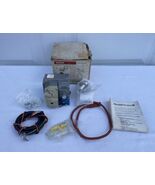 Honeywell VR8440M 3048 Furnace Natural Gas Valve 24V 1/2&quot; in 3/4&quot; out - $267.29