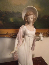 Lladro Spain Dainty Lady, Glazed, #4934 By Vicente Martinez Issued In 1973-15&quot; - £201.06 GBP