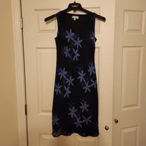 Dressbarn Sleeveless Floral Dress Size 6P Navy Blue With Powder Blue Des... - $14.85