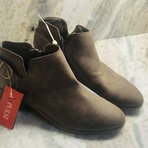 Ship N 24 Hours. New-Impulse Mens/Womens Brie Brown Ankle Boots. Size 10M. - $59.39