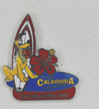 Disney Exclusive DCA Established 2001 Surfboard Series Pluto Pin#4729 - $31.30