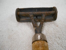 Antique EC Atkins Co Indianapolis, Cabinetry Scraper Turned Wood Handle - £13.78 GBP