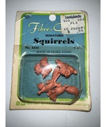 Fibre Craft Vintage Miniature Squirrels - $95.03 MXN