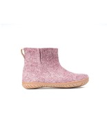 Lavender Outdoor Low Boots with Rubber Sole - Exquisite Handmade Design,... - €76,11 EUR