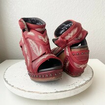 Lane Boots LEXINGTON Womens Red Wedges 7 Western Sandals Cowgirl Wooden ... - $158.40 Lane Boots LEXINGTON Womens Red Wedges 7 Western Sandals Cowgirl Wooden ... - $158.40