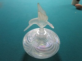 Glass Act Perfume Bottle Crystal Hummingbird Feather Design Bottle 5&quot; Original - £74.07 GBP