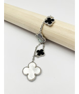 Mixed Mother of Pearl and Onyx Quatrefoil Motif Charm Bracelet in Silver - £58.99 GBP