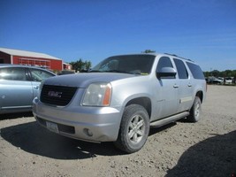 Rear Bumper Reinforcement Without Dual Tailpipe Fits 07-14 ESCALADE 157022610... - $244.58