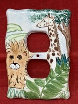 Lion Giraffe VTG 83 CV Reeve Children Bedroom Painted Ceramic Outlet Pla... - £19.51 GBP