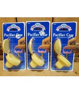 New Baby King Pacifier Convenient Carrying Case Yellow Lot of 3 - $579.50 MXN