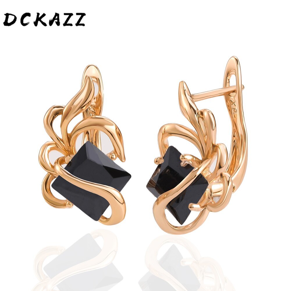 New Women 585 Rose Gold Color Stud Earring InlaiZircon Small Shiny Texture Cryst - £7.94 GBP