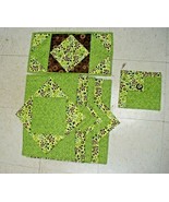 Set of 7 Cloth Placemats Green Brown Floral Plant Pattern 18x10 *USED* - $238.49 MXN