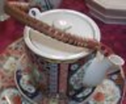 Collectible Imari Porcelain Teapot With Bamboo Handle Japan - £19.68 GBP