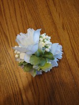 Pier 1 White Flower Bundle - $15.72