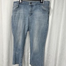 Chico&#39;s Women&#39;s Crop Jeans Light Blue Size 2.5 / 14 - £15.03 GBP