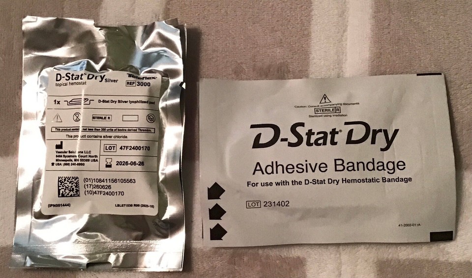 D-stat Dry Silver Pad Adhesive Bandage 3000 Ex6/26 Hemostatic 2-qty - $20.99