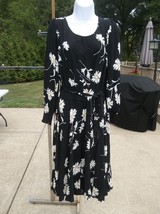 NWOT TALBOTS BLACK DAISY PRINT DRESS 16P - £24.59 GBP