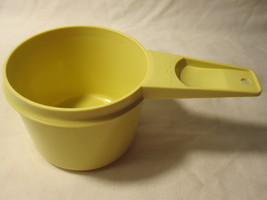 vintage Tupperware #763: Measuring Cup - 2/3 Cup - Pastel Yellow - $4.00