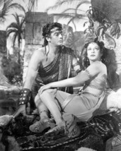 Samson and Delilah Victor Mature Hedy Lamarr romantic scene 24x36 Poster - £23.71 GBP