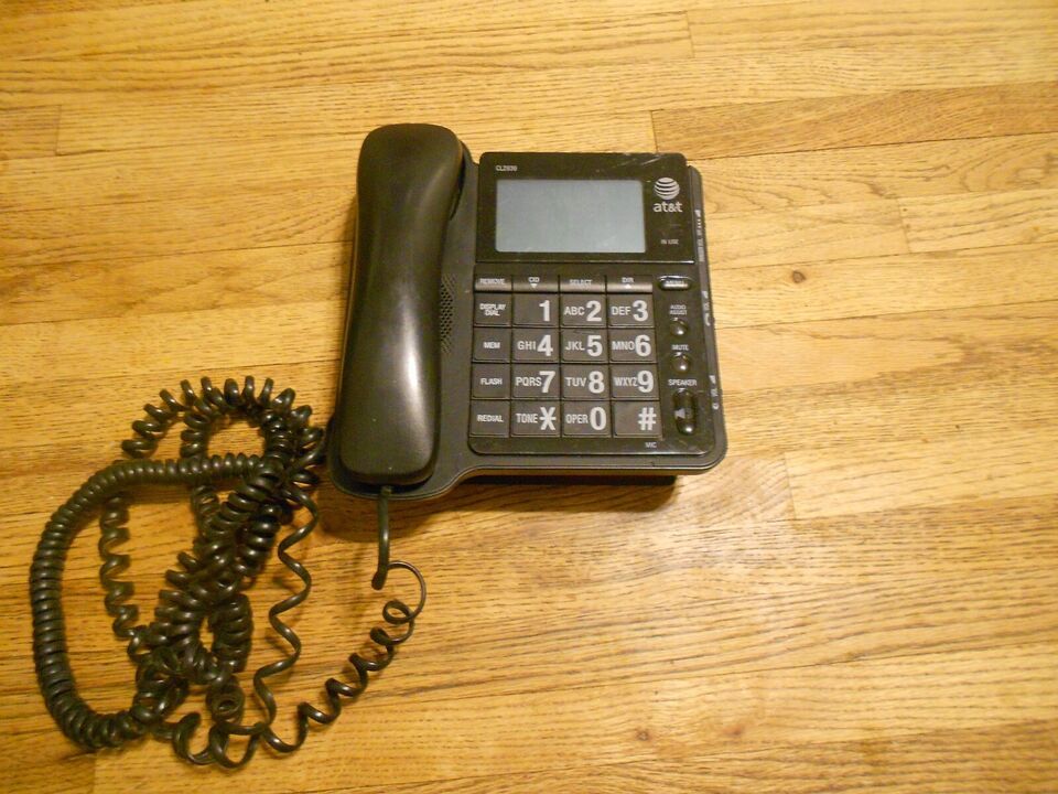 Primary image for AT&T CL2939 Black Corded Large Number & Tilt Display Desk Speaker Phone