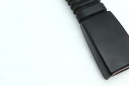 2004-2007 BMW E60 525i FRONT RIGHT PASSENGER SEAT BELT BUCKLE H1520 image 3