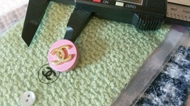 Chanel Button 20 mm pink / gold vintage - £17.54 GBP