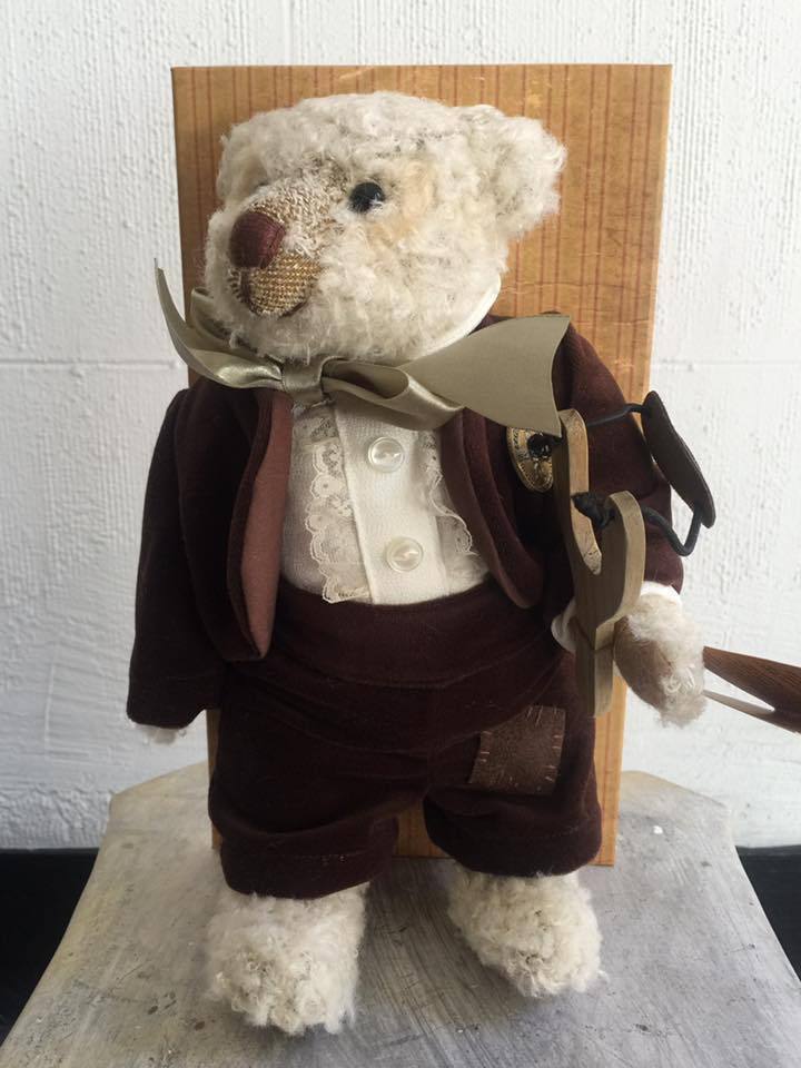 Full-size item image