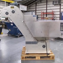 First Tool Corporation 10336-01 Feed Hopper Elevator Conveyor Shaker  - $73,512.24 MXN