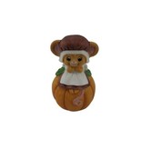 Vintage Lefton Ceramic Pilgrim Mice Sitting On Pumpkin Thanksgiving Harvest - £5.41 GBP