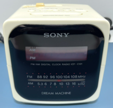 Vintage SONY Dream Machine White Cube AM/FM Alarm Clock Radio ICF-C121 - $14.24