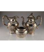 Decorativo Plata de Ley Británico Té/Café Juego 1930s Hand-Chased - $199,447.37 MXN