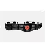 16 - 18 TOYOTA RAV4 LH REAR BUMPER UPPER RETAINER NEW REPLACES 52563-0R050 - $21.25