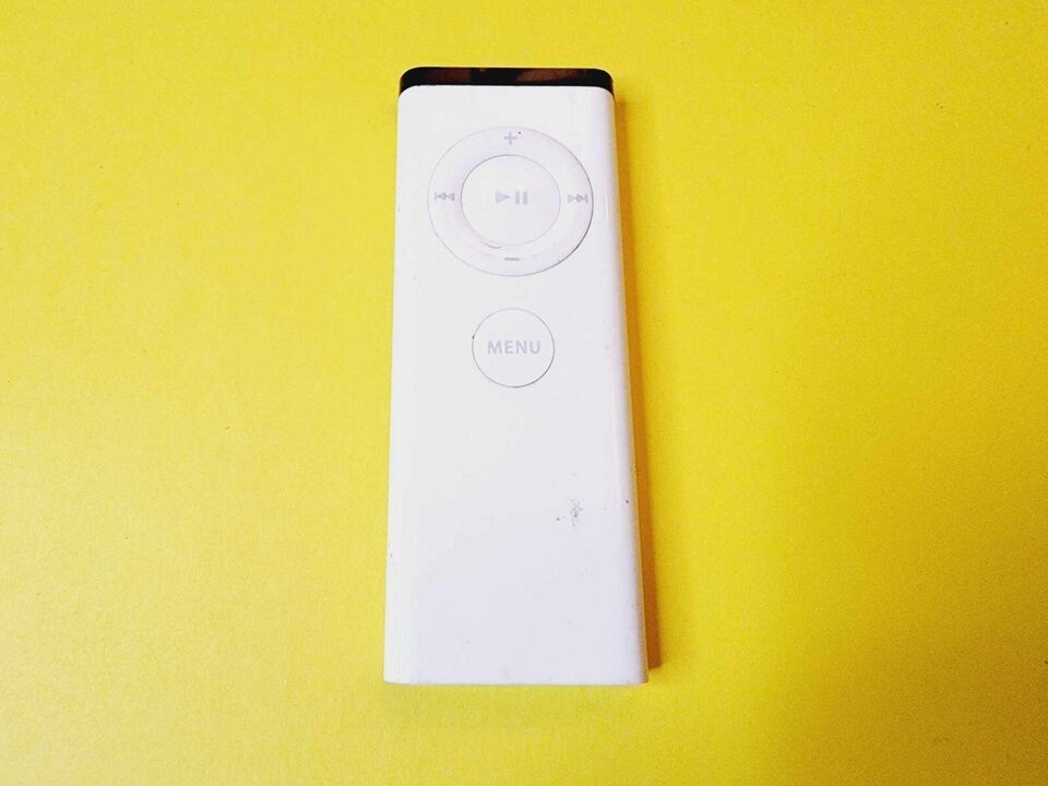 APPLE A1156 GENUINE REMOTE CONTROL FOR IMAC MACBOOK MAC PRO IPOD 1ST 2ND... - $5.50