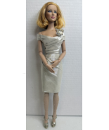 2003 Doll by Robert Tonner Short Blonde Hair with Sliver Evening Dress - $259.97 CAD