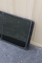 1993-2003 Volkswagen Eurovan Passenger Sliding Door Window Glass RH image 7
